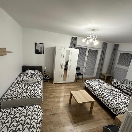 Pruszkowskie Mieszkanko Exterior foto